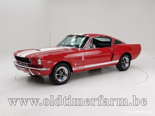 1965 Ford Mustang Fastback V8 oldtimer te koop