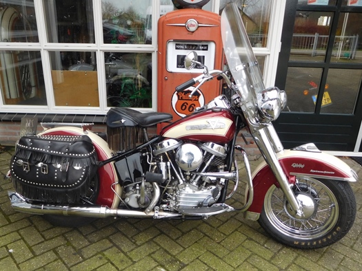 1954 Harley-Davidson Hydra Glide oldtimer motorfiets te koop