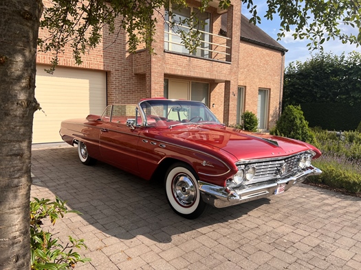 1961 Buick Le Sabre Convertible oldtimer te koop