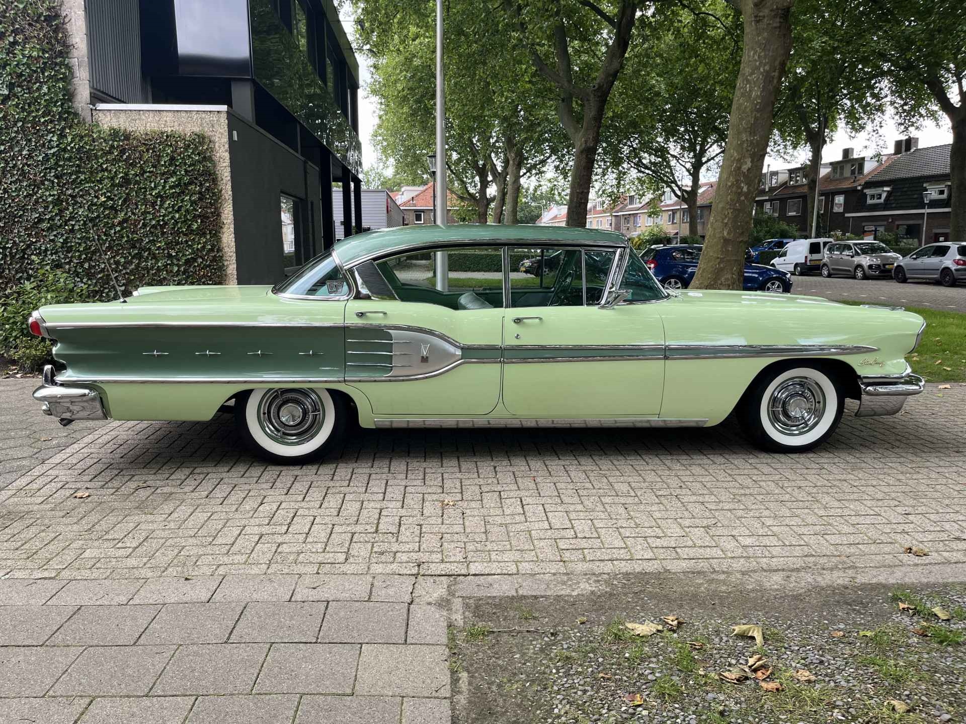 1958 Pontiac Star Chief Hardtop oldtimer te koop