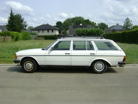 1979 Mercedes 123 oldtimer te koop