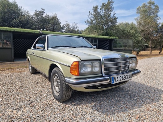 1979 Mercedes 230 C oldtimer te koop