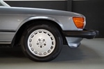 1989 Mercedes 560 oldtimer te koop