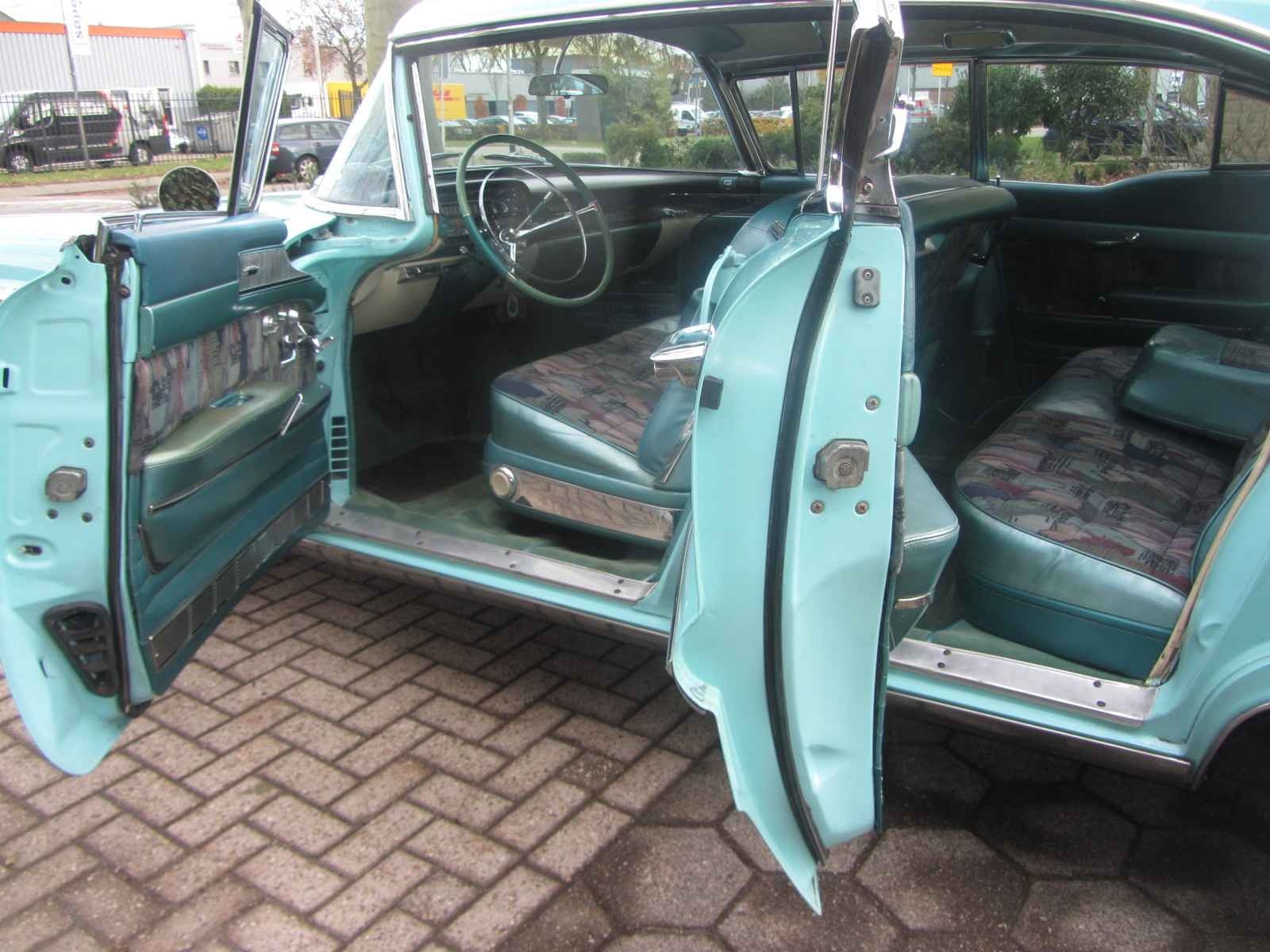 1958 Cadillac De Ville oldtimer te koop