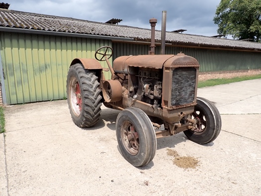 1928 International Mc Cormick Deering 15-30 oldtimer te koop