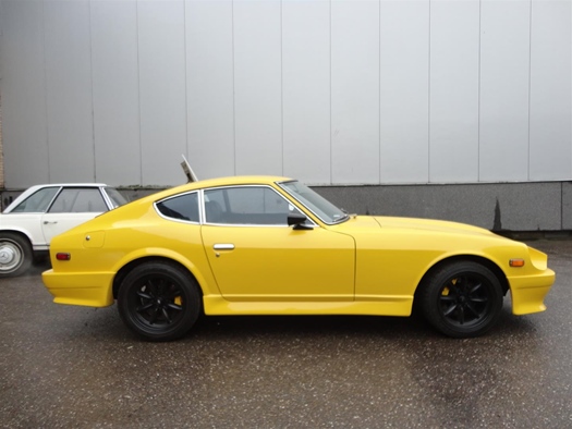 1970 Datsun 240Z bright yellow oldtimer te koop