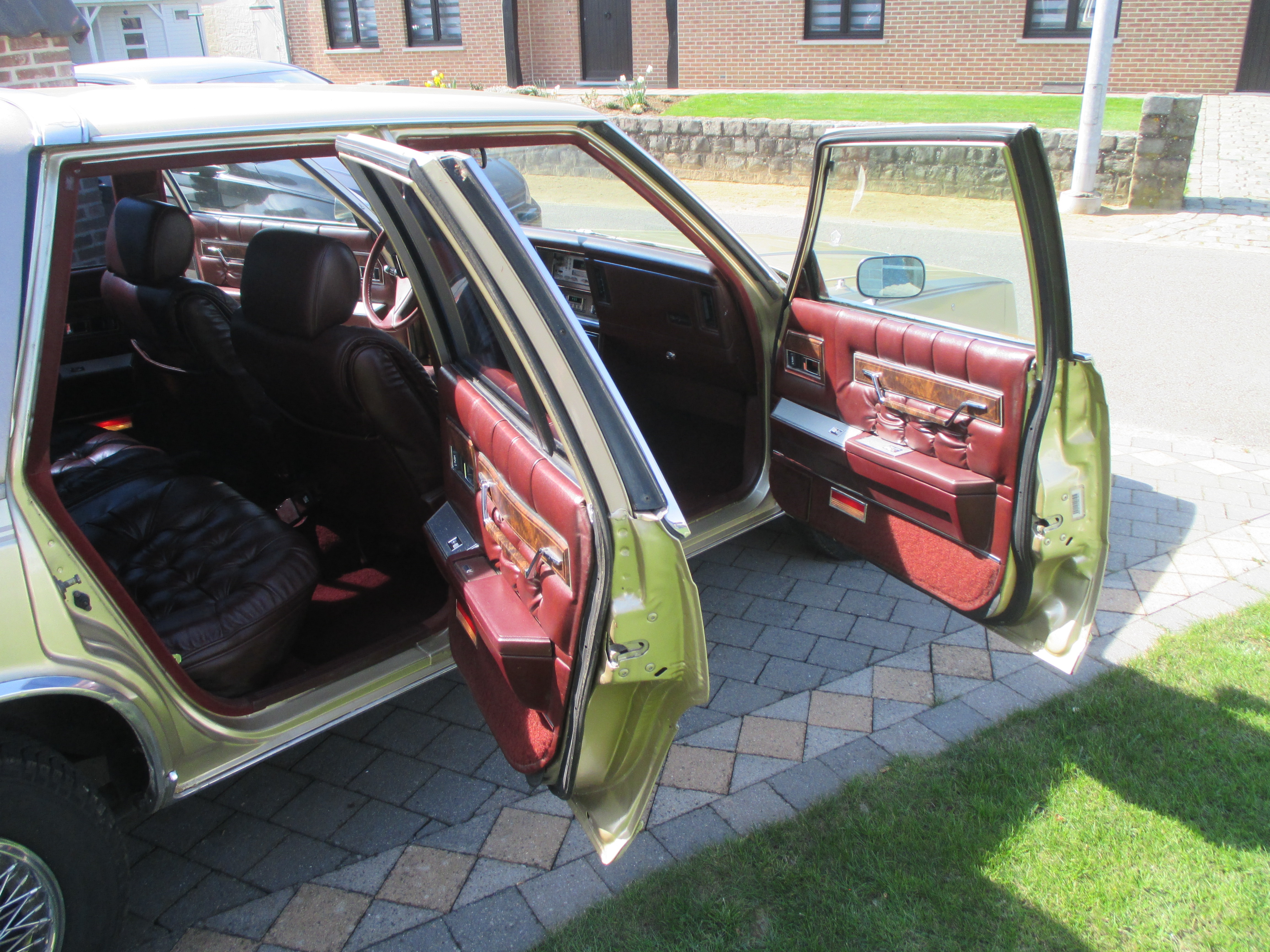 1987 Chrysler New Yorker Sedan 2.2 L Turbo oldtimer te koop