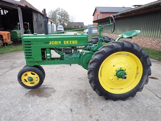 1941 John Deere H ca hand start, hydraulics oldtimer tractor te koop