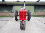 1955 International Farmall 200 oldtimer tractor te koop