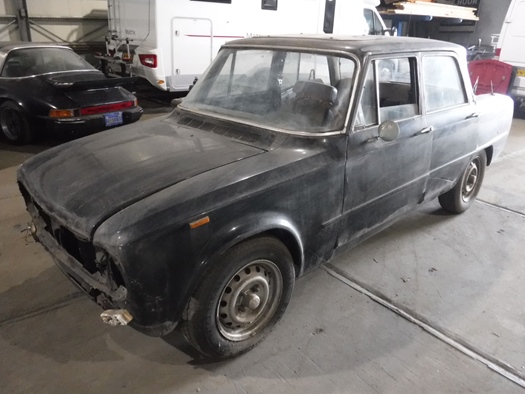 1977 Alfa Romeo Giulia 1600 Super Biscione oldtimer te koop