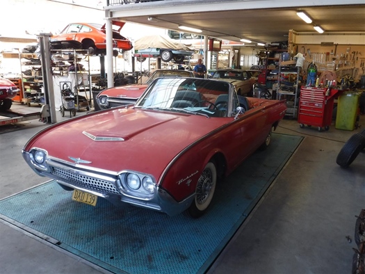 1962 Ford Thunderbird Roadster oldtimer te koop