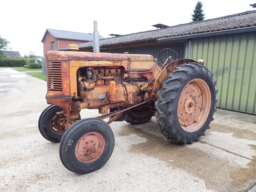 1953 Minneapolis-Moline UTS oldtimer tractor te koop