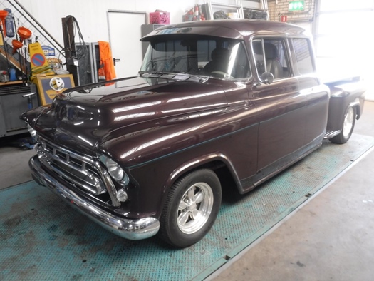 1957 Chevrolet Double cabin truck oldtimer te koop