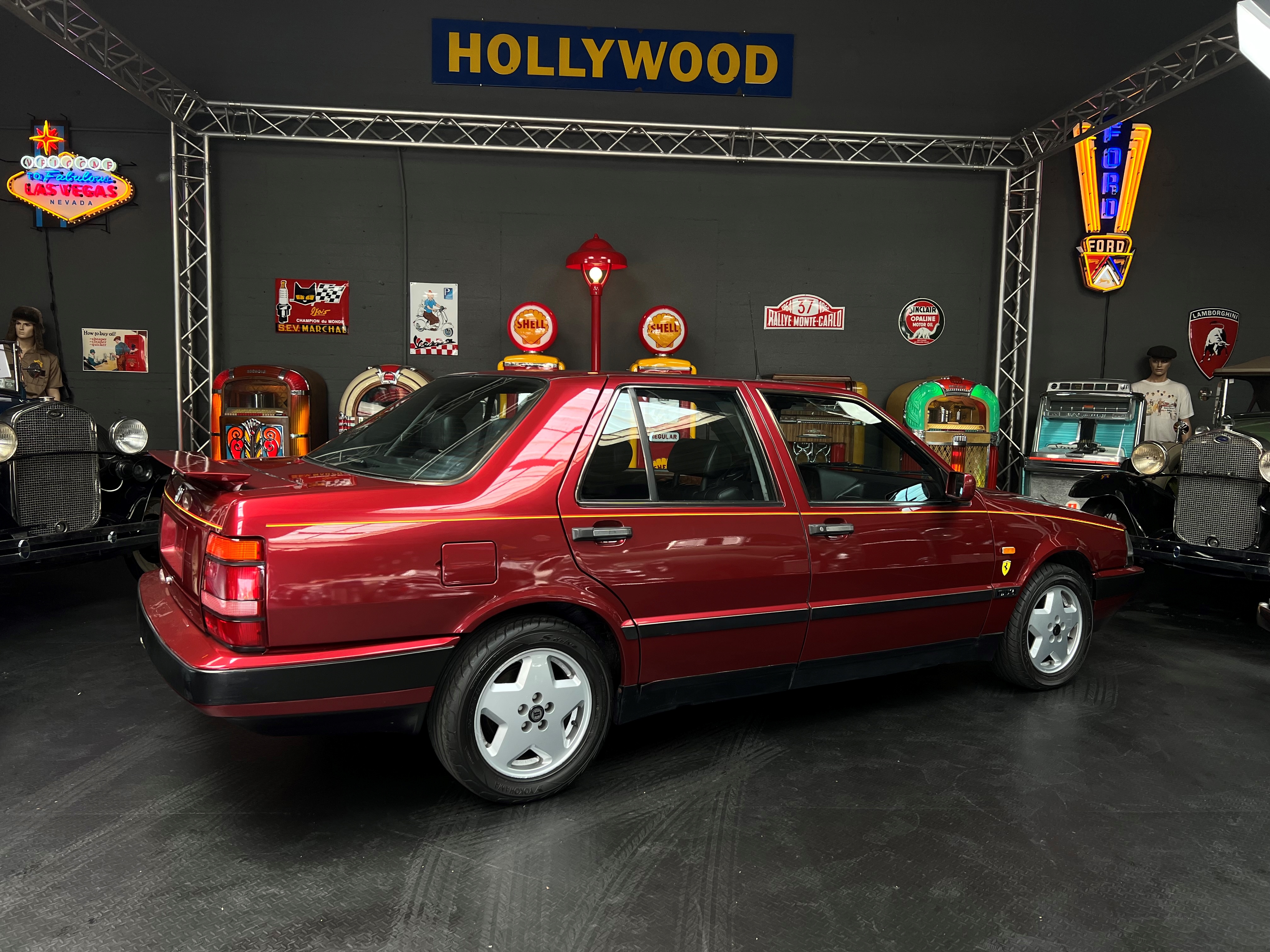 1989 Lancia Thema 8:32 oldtimer te koop