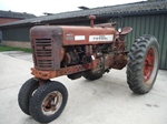 1956 International Farmall 400 Diesel oldtimer tractor te koop