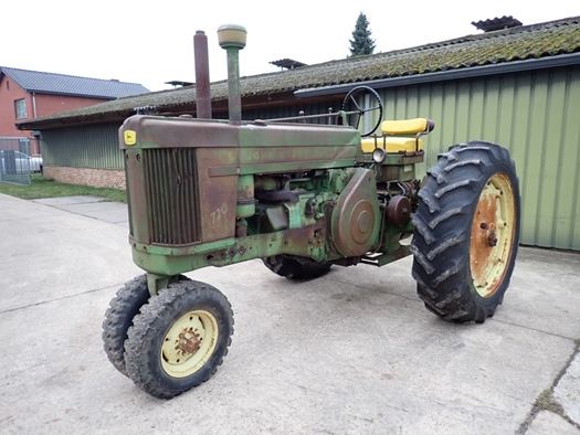 1957 John Deere 720 Diesel Pony start oldtimer tractor te koop