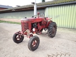 1949 International Farmall Super A with plow oldtimer tractor te koop