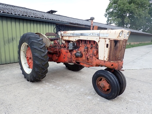 1961 Case 830 row crop oldtimer tractor te koop