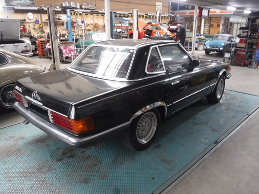 1973 Mercedes 450SL W107  73 black oldtimer te koop