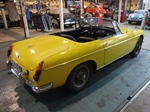 1967 MG B cabrio Yellow oldtimer te koop