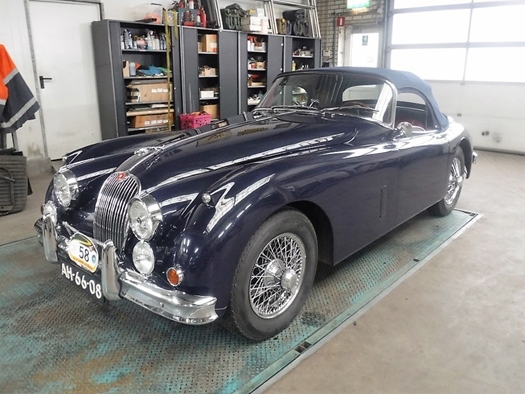 1959 Jaguar XK 150 Roadster no. 2083 oldtimer te koop