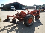 1951 Allis-Chalmers CA with plow oldtimer tractor te koop