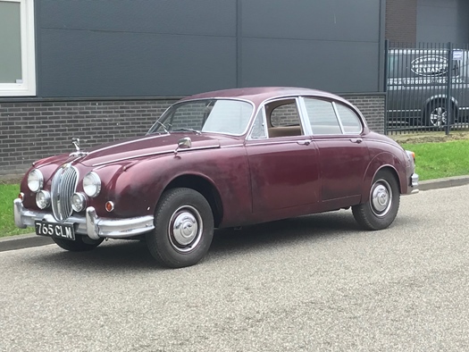 Nieuwe onderdelen voor de Jaguar Mk2  te koop