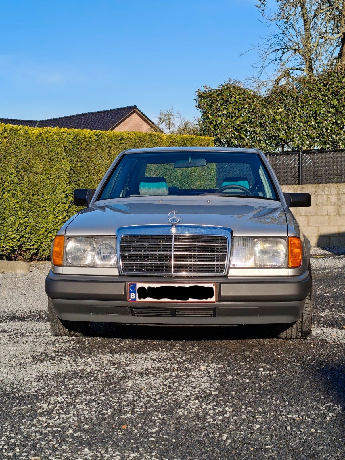 1987 Mercedes W124  oldtimer te koop