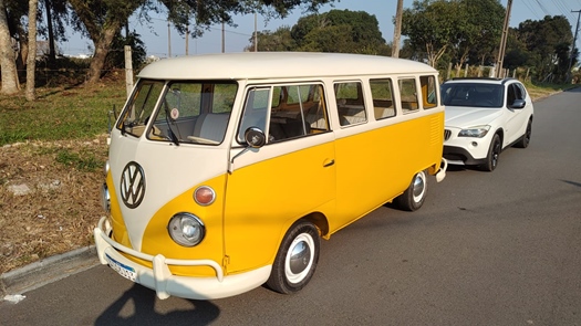 1975 Volkswagen T1 splitwindow bus oldtimer te koop