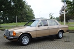 1981 Mercedes 230E oldtimer te koop