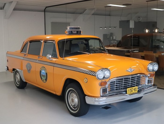 1982 Checker Marathon Yellow Cab oldtimer te koop