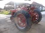 1955 International Farmall 300 oldtimer tractor te koop