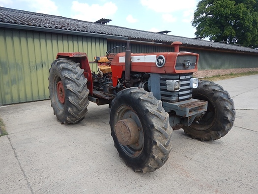 Massey Ferguson MF188 4WD oldtimer tractor te koop