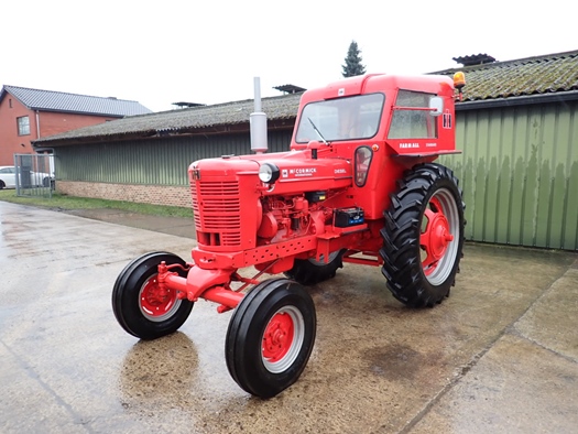 1960 International B450 Row Crop like Super BMD oldtimer tractor te koop