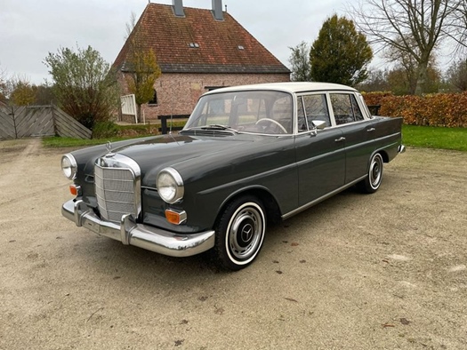 1965 Mercedes 230-6 oldtimer te koop